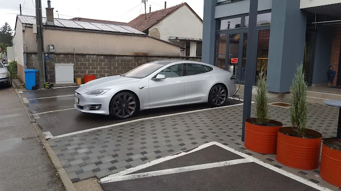 EV punionica